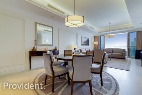 Apartment de 2 dormitorios en ADDRESS BOULEVARD Downtown Dubai (Downtown Burj Dubai), UAE No. 96174 3