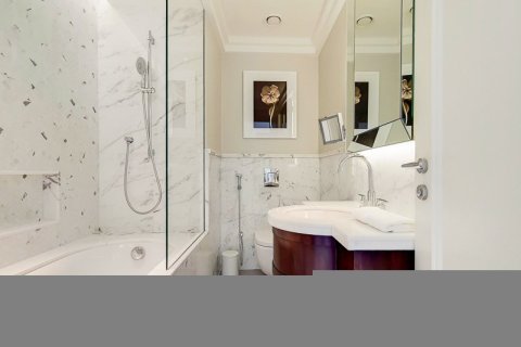 Apartment de 2 dormitorios en ADDRESS BOULEVARD Downtown Dubai (Downtown Burj Dubai), UAE No. 96174 12