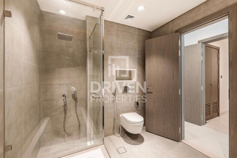 Apartment de 2 dormitorios en District One, UAE No. 84053 11