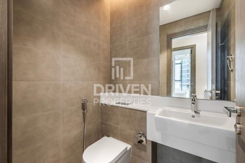 Apartment de 2 dormitorios en District One, UAE No. 84053 10
