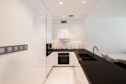 Apartment de 2 dormitorios en District One, UAE No. 84053 8