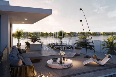 4 bedrooms Villa in District One, UAE No. 84055 12
