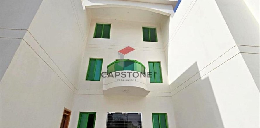 Villa de 7 dormitorios en Al Bateen, UAE No. 86291