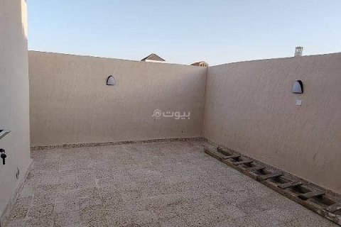 8 bedrooms Villa in Riyadh, Saudi Arabia No. 67485 15