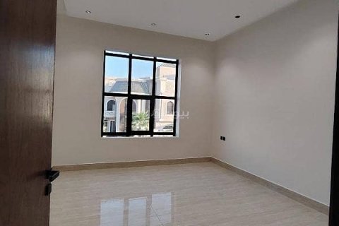 8 bedrooms Villa in Riyadh, Saudi Arabia No. 67485 25