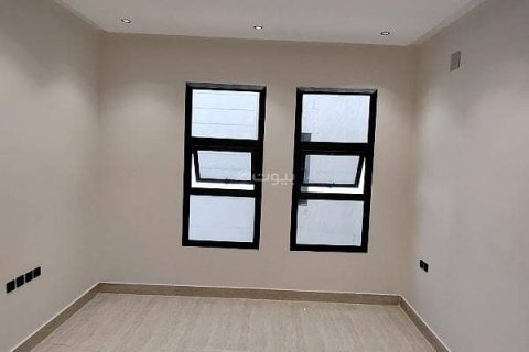 8 bedrooms Villa in Riyadh, Saudi Arabia No. 67485 24
