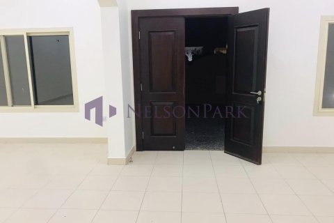 6 bedrooms Villa in Doha, Qatar No. 60965 13