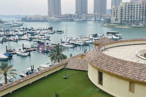 2 bedrooms Townhouse in Doha, Qatar No. 60967 1