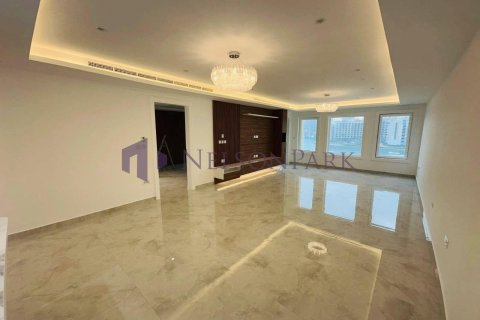 2 bedrooms Townhouse in Doha, Qatar No. 60967 16