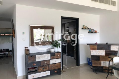 5 bedrooms Townhouse in Al Reef, UAE No. 81181 5