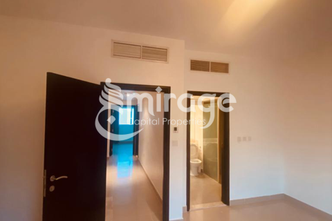5 bedrooms Townhouse in Al Reef, UAE No. 81181 10