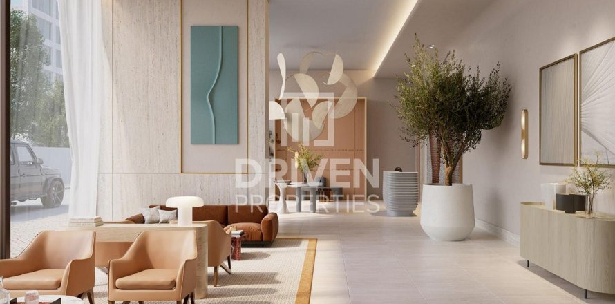 Appartement de 2 chambres à EMAAR Beachfront, UAE No. 84393