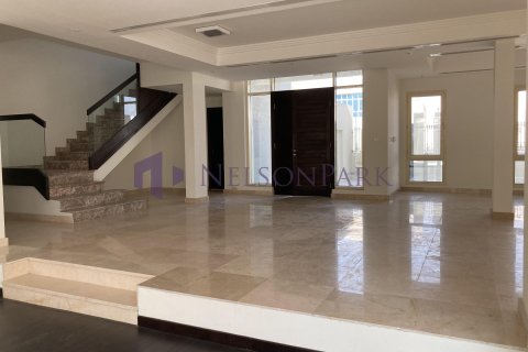 4 bedrooms Villa in Doha, Qatar No. 58468 20