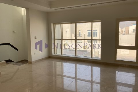 4 bedrooms Villa in Doha, Qatar No. 58468 14