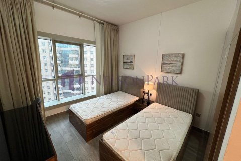 3 bedrooms Apartment in Doha, Qatar No. 58454 20