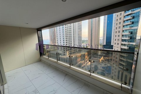 3 bedrooms Apartment in Doha, Qatar No. 58454 16