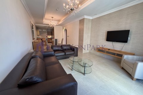 1 bedroom Apartment in Doha, Qatar No. 58453 1