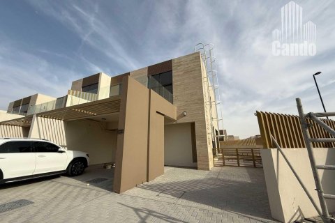 Townhouse de 4 dormitorios en District 11, UAE No. 72572 21