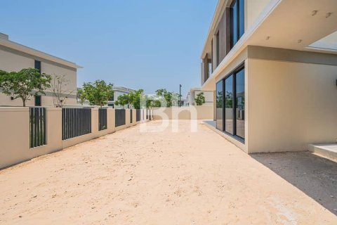 Villa de 5 dormitorios en Tilal Al Ghaf, UAE No. 91860 4