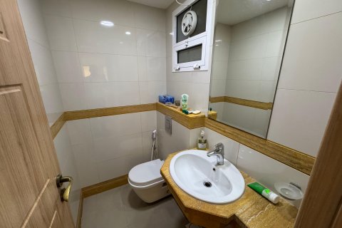 Apartment de 1 dormitorio en Al Qurm, Oman No. 98891 3