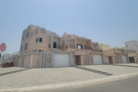 Villa de 6 dormitorios en Muscat, Oman No. 98892 1
