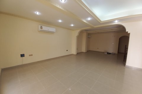 Villa de 5 dormitorios en Muscat, Oman No. 98889 4