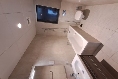 Apartment de 2 dormitorios en As Sib, Oman No. 98886 4