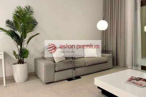 1 غرف نوم شقة رقم 101873 8