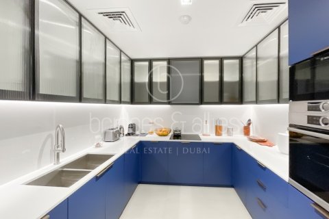 Apartment de 2 dormitorios en Dubai, UAE No. 102402 6
