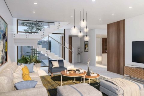Commercial property de 5 dormitorios en Abu Dhabi, UAE No. 79615 3