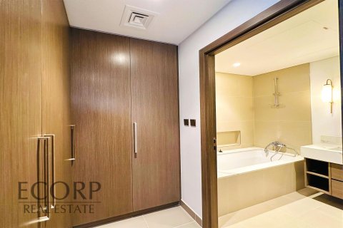 Apartment de 2 dormitorios en Dubai Creek Harbour, UAE No. 97134 9
