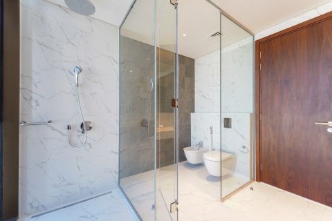4 bedrooms Commercial property in Abu Dhabi, UAE No. 79869 20