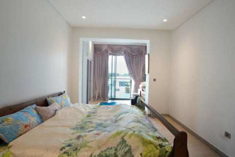 Commercial property de 4 dormitorios en  Yas Acres, UAE No. 79867 12