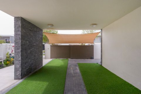 Commercial property de 4 dormitorios en  Yas Acres, UAE No. 79867 19
