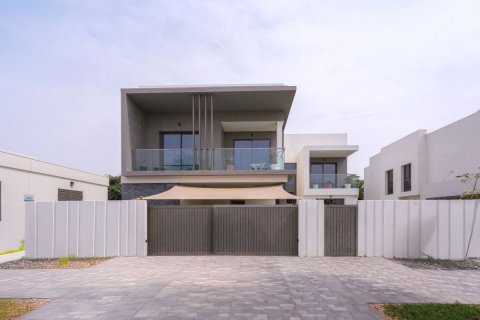 Commercial property de 4 dormitorios en  Yas Acres, UAE No. 79867 2