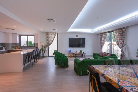 Commercial property de 4 dormitorios en  Yas Acres, UAE No. 79867 16