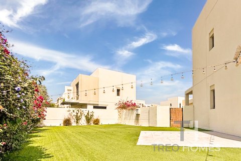 4 bedrooms Townhouse in Noor Townhouses, UAE No. 74083 1