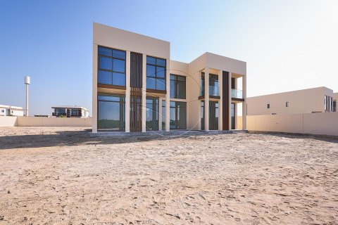 5 bedrooms Villa in Abu Dhabi, UAE No. 91487 15
