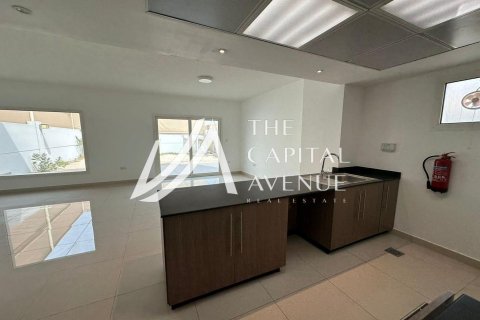 Villa de 3 dormitorios en Al Samha, UAE No. 86841 5