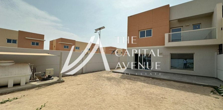 Villa de 3 dormitorios en Al Samha, UAE No. 86842