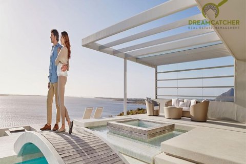 2 bedrooms Apartment in Umm Al Quwain Marina, UAE No. 75394 2