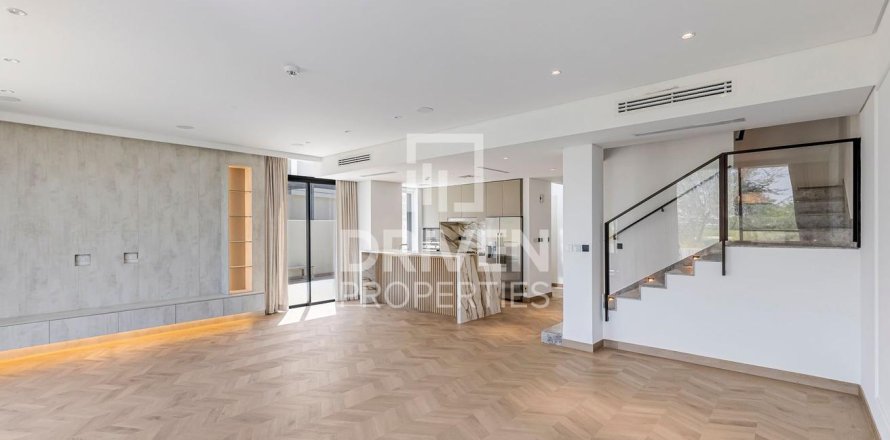 Villa de 4 chambres à Dubai Hills Estate, UAE No. 83643