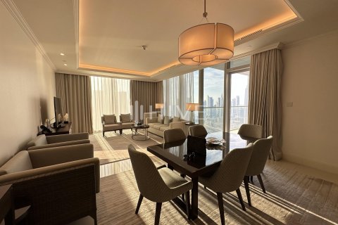 Apartment de 2 dormitorios en The Address Residence Fountain Views, UAE No. 80379 4