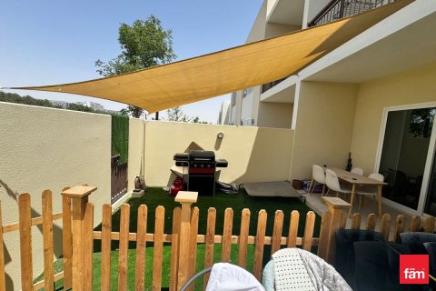 Appartement de 2 chambres à Dubai, UAE No. 99799 9