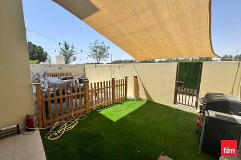 Appartement de 2 chambres à Dubai, UAE No. 99799 1