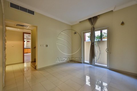 Villa de 4 chambres à Al Raha Gardens, UAE No. 91121 17