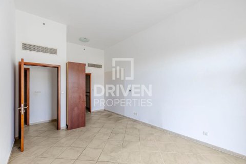 3 bedrooms Apartment in Motor City, UAE No. 83680 13