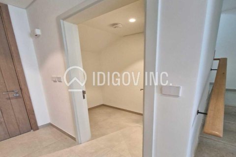 Villa de 3 dormitorios en Mudon, UAE No. 104370 4