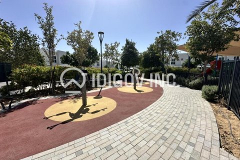 Townhouse de 3 chambres à Arabella Townhouses, UAE No. 104367 7