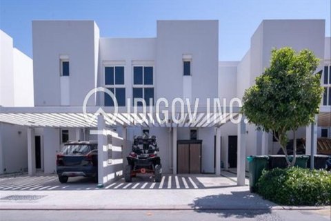 Townhouse de 3 chambres à Arabella Townhouses, UAE No. 104367 11